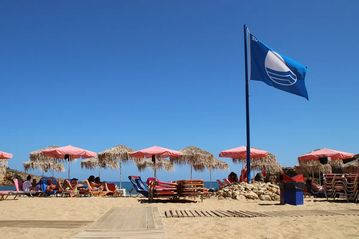 Agioi Apostoloi beach photo 2
